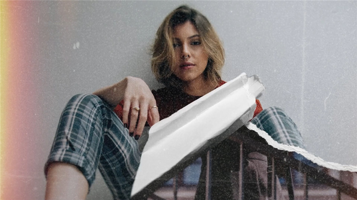 PR预设:新潮复古VLOG撕纸褶皱拼贴艺术定格动画PR转场预设 Paper Transitions 插件预设 第3张-素材湾丨精选海外优质设计素材资源 PR预设:新潮复古VLOG撕纸褶皱拼贴艺术定格动画PR转场预设 Paper Transitions 插件预设 sucaiwan.com