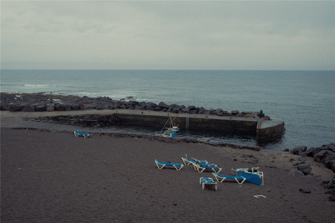 TCP 90年代复古朋克嘻哈风格16mm胶片美学LR调色预设包 CineStock 16mm Edition 插件预设 第12张-素材湾丨精选海外优质设计素材资源 TCP 90年代复古朋克嘻哈风格16mm胶片美学LR调色预设包 CineStock 16mm Edition 插件预设 sucaiwan.com