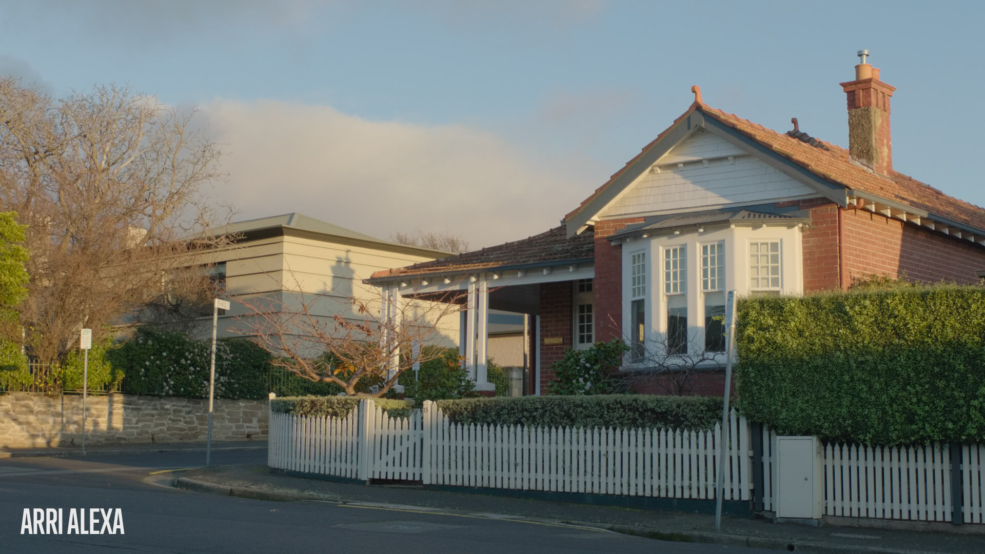 JUAN MELARAURSA – Mini Pro G2 to Alexa PowerGrade and LUTs Mini Pro G2转阿莱色彩达芬奇调色节点+LUT预设 插件预设 第3张-素材湾丨精选海外优质设计素材资源 JUAN MELARAURSA – Mini Pro G2 to Alexa PowerGrade and LUTs Mini Pro G2转阿莱色彩达芬奇调色节点+LUT预设 插件预设 sucaiwan.com