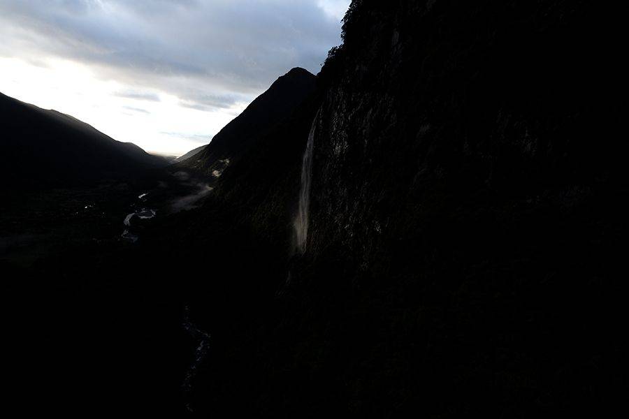 LR预设 专业富士柯达胶片模拟AI智能照片调色Lightroom预设 William Patino – AI Presets Landscape Edition 插件预设 第6张-素材湾丨精选海外优质设计素材资源 LR预设 专业富士柯达胶片模拟AI智能照片调色Lightroom预设 William Patino – AI Presets Landscape Edition 插件预设 sucaiwan.com