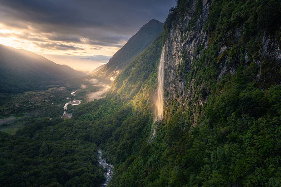 LR预设 专业富士柯达胶片模拟AI智能照片调色Lightroom预设 William Patino – AI Presets Landscape Edition 插件预设 第7张-素材湾丨精选海外优质设计素材资源 LR预设 专业富士柯达胶片模拟AI智能照片调色Lightroom预设 William Patino – AI Presets Landscape Edition 插件预设 sucaiwan.com