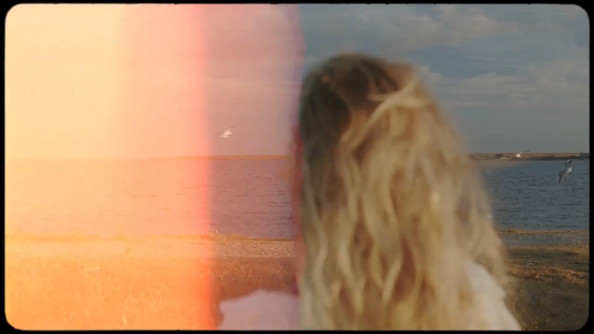 30款复古文艺情绪老旧胶片灼烧纹理4K视频素材转场含音效 Film Burns , sucaiwan.com