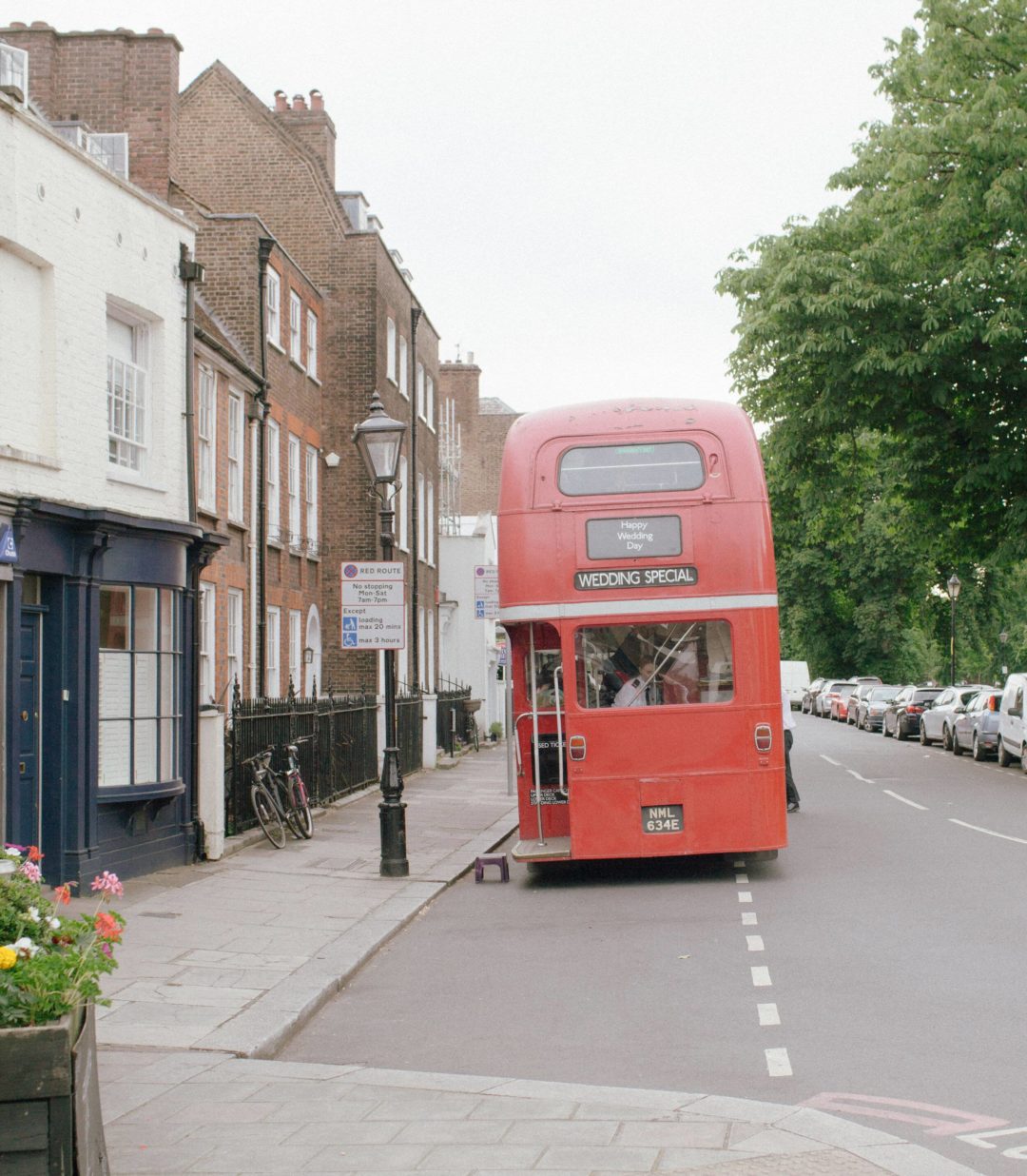 复古电影质感富士胶片模拟婚礼照片调色Lightroom预设 Jamie Windsor – JW Lightroom Presets 5 – Fujifilm 插件预设 第6张-素材湾丨精选海外优质设计素材资源 复古电影质感富士胶片模拟婚礼照片调色Lightroom预设 Jamie Windsor – JW Lightroom Presets 5 – Fujifilm 插件预设 sucaiwan.com