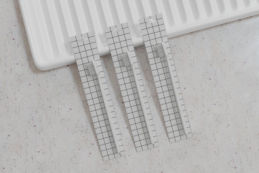 逼真牙刷包装盒设计展示效果图PS贴图样机模板素材 Tooth Brush Packaging Mockup 样机素材 sucaiwan.com