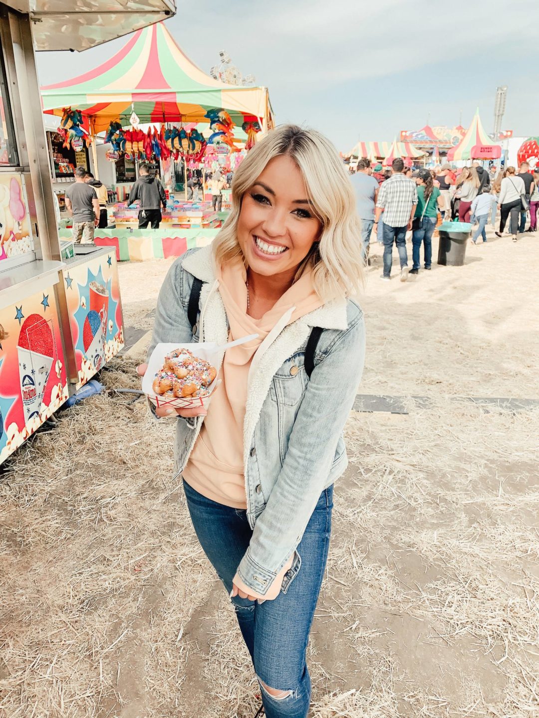 温暖琥珀色棕色情侣摄影照片调色手机Lightroom预设包 G-Presets – NP Mobile Preset Pack 插件预设 第3张-素材湾丨精选海外优质设计素材资源 温暖琥珀色棕色情侣摄影照片调色手机Lightroom预设包 G-Presets – NP Mobile Preset Pack 插件预设 sucaiwan.com