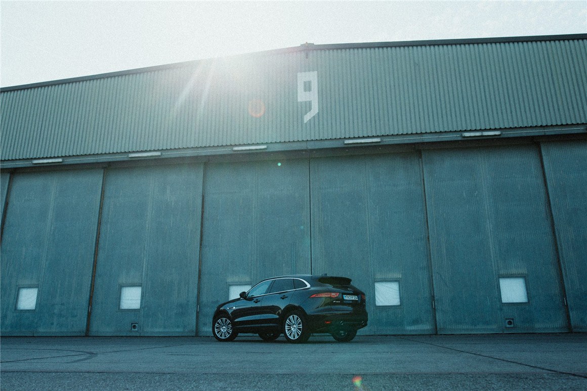 TCP 柯达富士电影模拟复古胶卷颗粒LR/PS预设相机内置DCP调色预设 Classic ECN-2 Lightroom Preset 插件预设 第12张-素材湾丨精选海外优质设计素材资源 TCP 柯达富士电影模拟复古胶卷颗粒LR/PS预设相机内置DCP调色预设 Classic ECN-2 Lightroom Preset 插件预设 sucaiwan.com