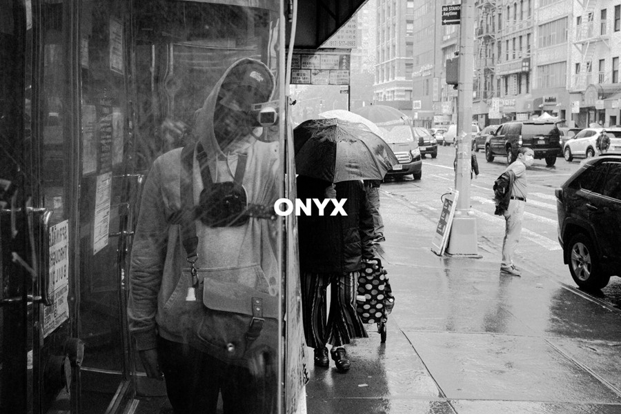 Fujifilm 富士相机街拍扫街电影胶片模拟LR预设包 Analog Pack 2.0 插件预设 第4张-素材湾丨精选海外优质设计素材资源 Fujifilm 富士相机街拍扫街电影胶片模拟LR预设包 Analog Pack 2.0 插件预设 sucaiwan.com