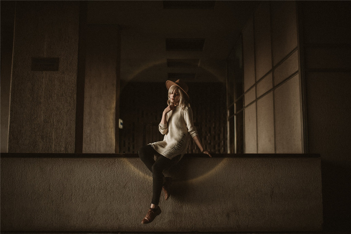 Archipelago Quest 38 - Bequest 巴洛克风格温暖浪漫梦幻日食光晕LR调色预设 插件预设 第12张-素材湾丨精选海外优质设计素材资源 Archipelago Quest 38 - Bequest 巴洛克风格温暖浪漫梦幻日食光晕LR调色预设 插件预设 sucaiwan.com