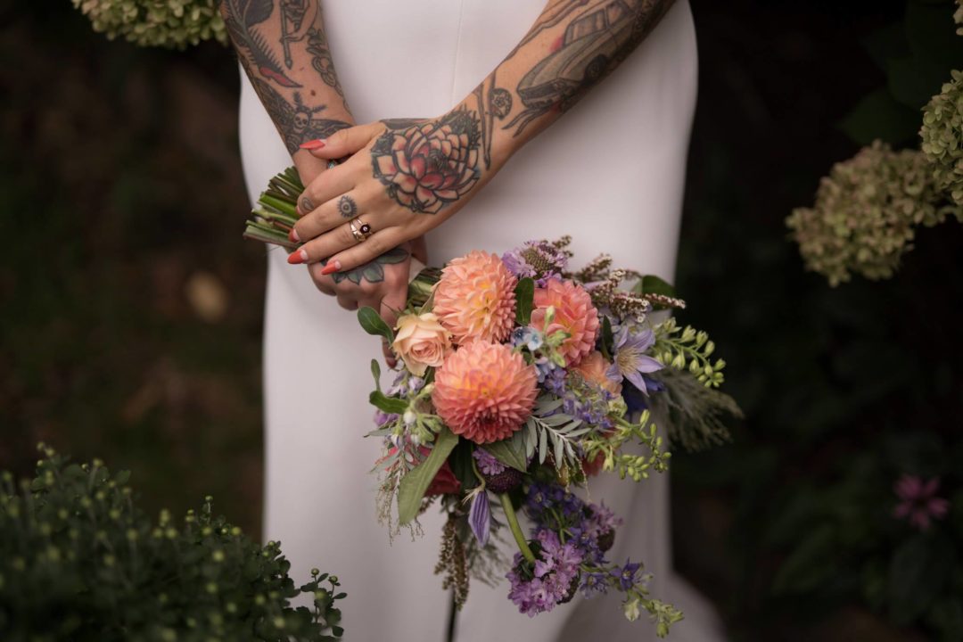 情绪化电影质感复古怀旧人物照片皮肤调色Lightroom预设包 G-Presets – Deidre and Jon Presets 插件预设 第13张-素材湾丨精选海外优质设计素材资源 情绪化电影质感复古怀旧人物照片皮肤调色Lightroom预设包 G-Presets – Deidre and Jon Presets 插件预设 sucaiwan.com