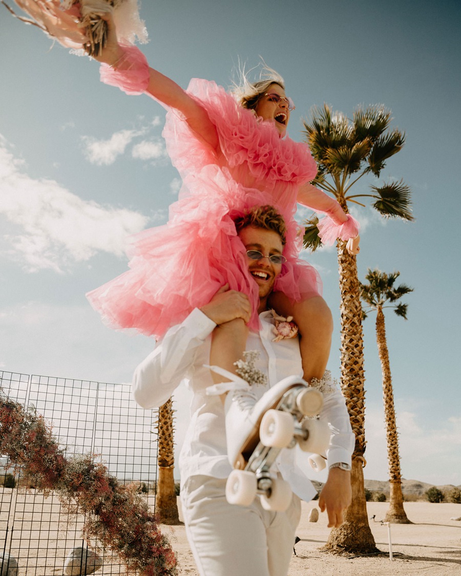 Meridian – LKO SIERRA PRESETS 复古怀旧温暖自然色彩人像摄影LR调色预设 插件预设 第23张-素材湾丨精选海外优质设计素材资源 Meridian – LKO SIERRA PRESETS 复古怀旧温暖自然色彩人像摄影LR调色预设 插件预设 sucaiwan.com