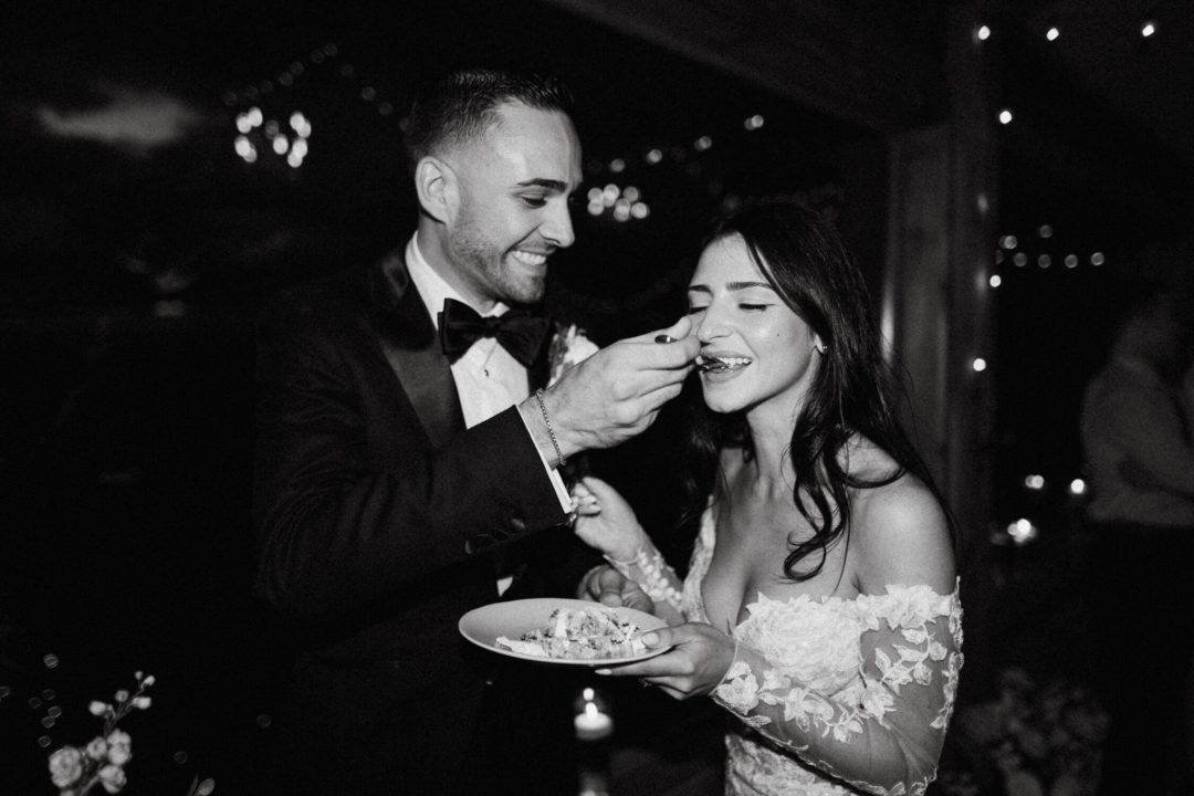 情绪化电影质感复古怀旧人物照片皮肤调色Lightroom预设包 G-Presets – Deidre and Jon Presets 插件预设 第35张-素材湾丨精选海外优质设计素材资源 情绪化电影质感复古怀旧人物照片皮肤调色Lightroom预设包 G-Presets – Deidre and Jon Presets 插件预设 sucaiwan.com