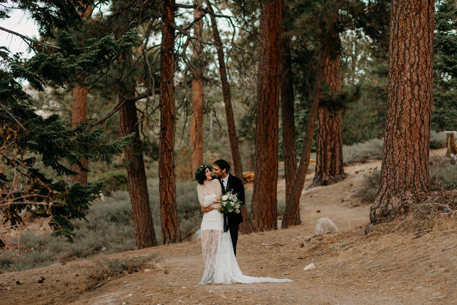 Meridian – LKO SIERRA PRESETS 复古怀旧温暖自然色彩人像摄影LR调色预设 插件预设 第16张-素材湾丨精选海外优质设计素材资源 Meridian – LKO SIERRA PRESETS 复古怀旧温暖自然色彩人像摄影LR调色预设 插件预设 sucaiwan.com