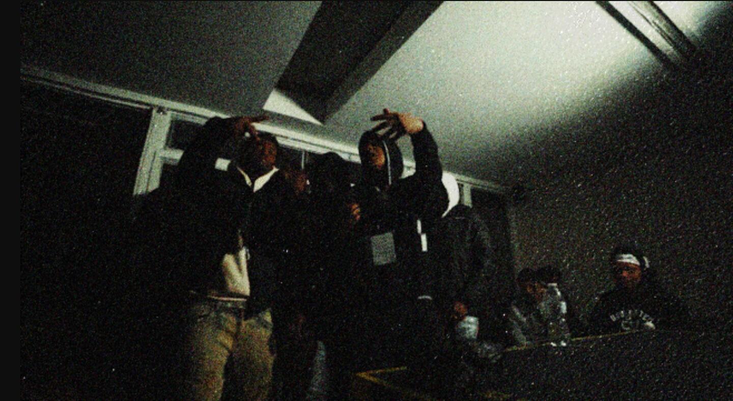 嘻哈说唱美学镜头失真粗糙效果发光摇晃迷幻爆炸MV效果AE预设 ULTIMATE GRUNGE FX BUNDLE 插件预设 第3张-素材湾丨精选海外优质设计素材资源 嘻哈说唱美学镜头失真粗糙效果发光摇晃迷幻爆炸MV效果AE预设 ULTIMATE GRUNGE FX BUNDLE 插件预设 sucaiwan.com