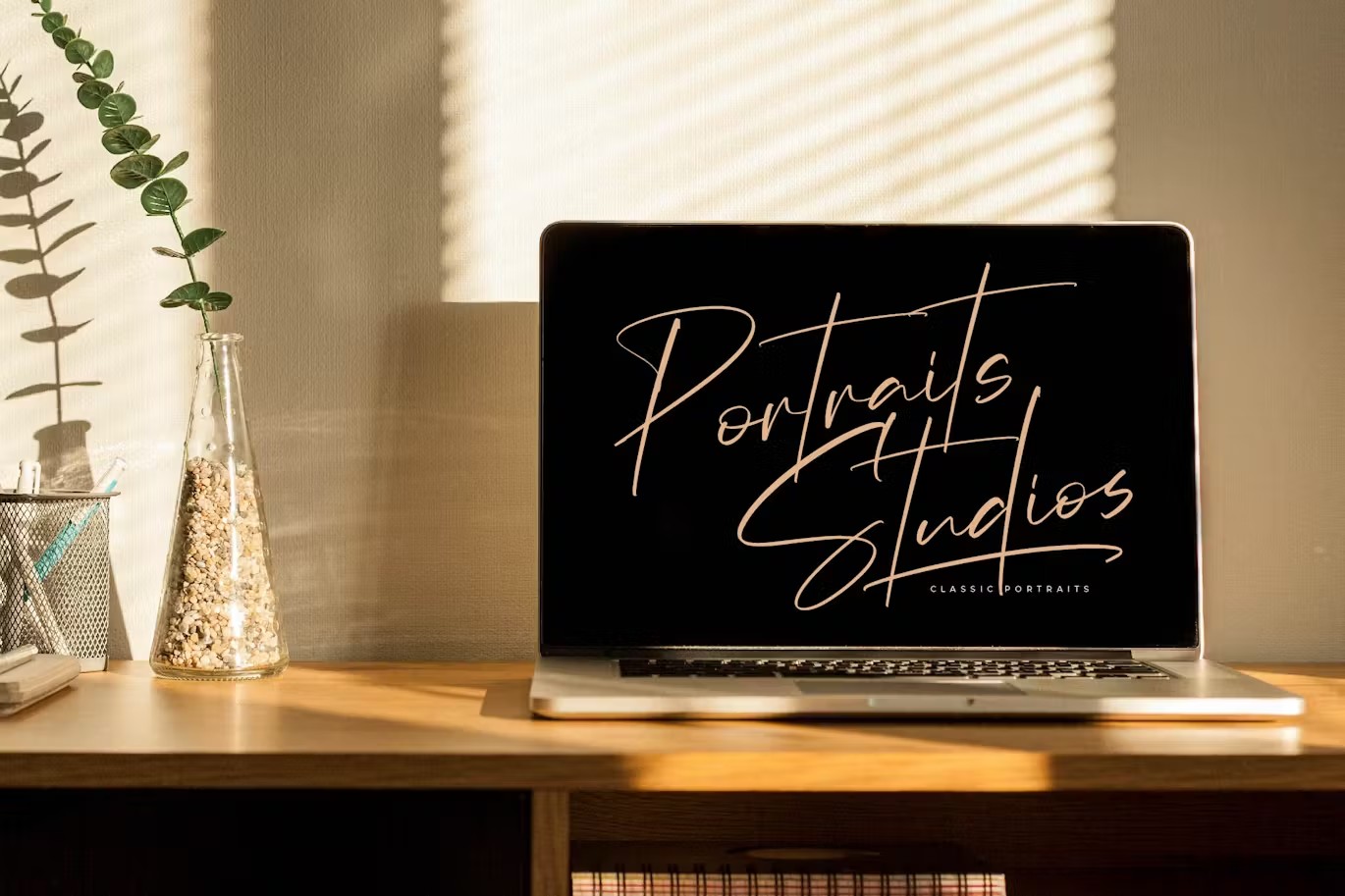 优雅品牌海报媒体印刷设计手写英文字体安装包 Mounttain Hillstoras Modern Script Font 设计素材 sucaiwan.com