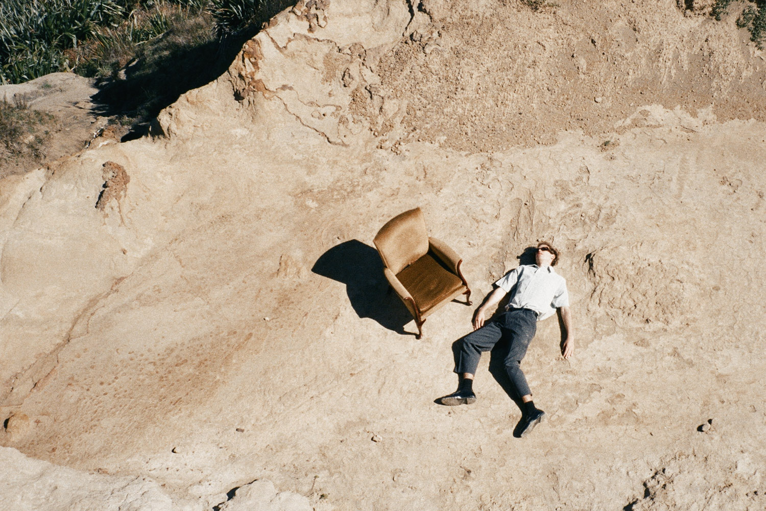 最受欢迎的柯达克罗姆35mm胶卷暖棕色调人像摄影LUT+Lightroom调色预设 Kodachrome 35mm (1935-1962) 插件预设 第5张-素材湾丨精选海外优质设计素材资源 最受欢迎的柯达克罗姆35mm胶卷暖棕色调人像摄影LUT+Lightroom调色预设 Kodachrome 35mm (1935-1962) 插件预设 sucaiwan.com
