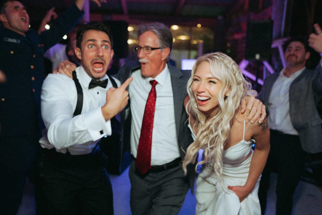 情绪化电影质感复古怀旧人物照片皮肤调色Lightroom预设包 G-Presets – Deidre and Jon Presets 插件预设 第28张-素材湾丨精选海外优质设计素材资源 情绪化电影质感复古怀旧人物照片皮肤调色Lightroom预设包 G-Presets – Deidre and Jon Presets 插件预设 sucaiwan.com