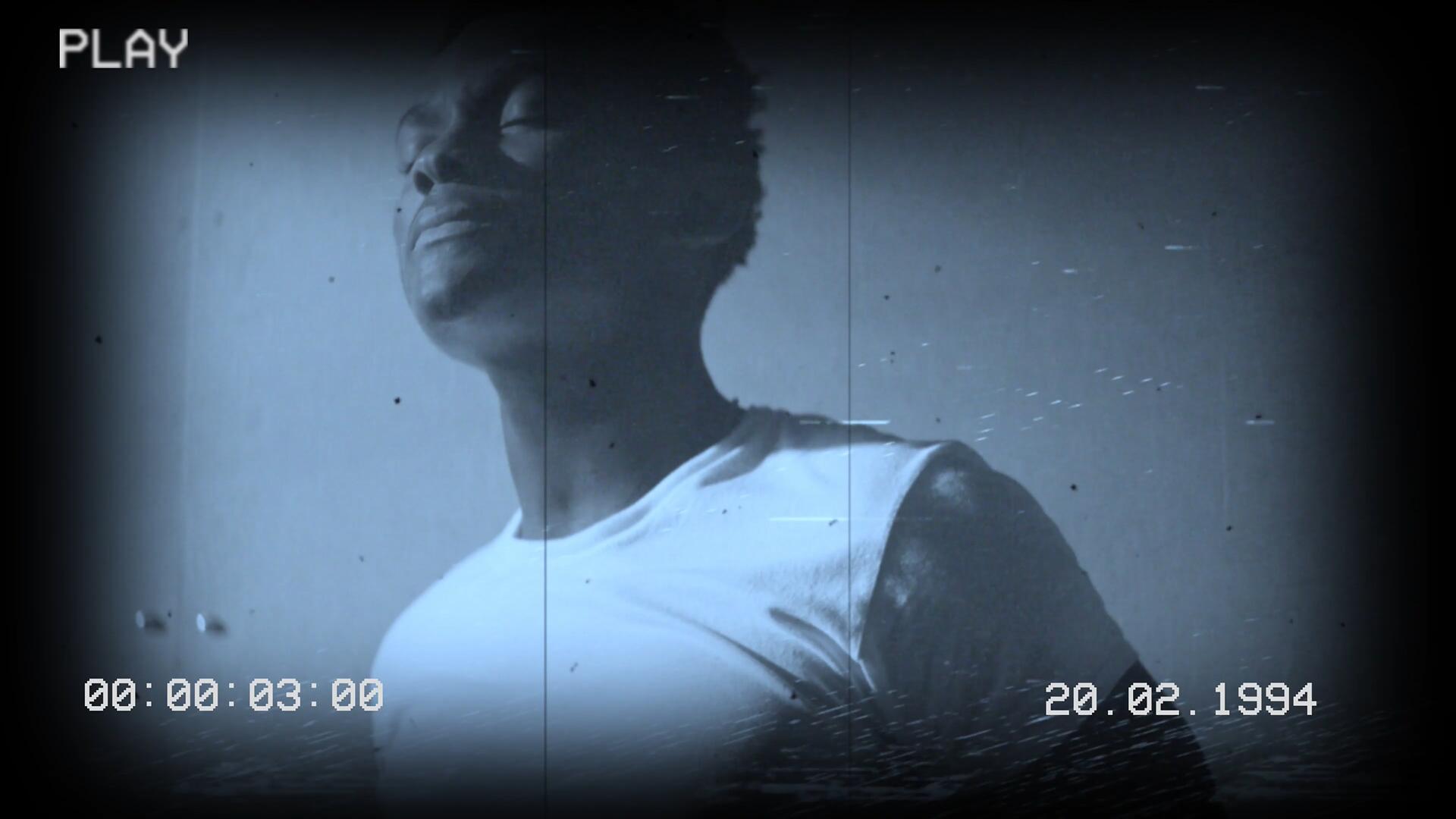 AE/PR/达芬奇模板:老式怀旧电影放映机抖动闪烁转场过渡模板 , 第2张-素材湾丨精选海外优质设计素材资源 AE/PR/达芬奇模板:老式怀旧电影放映机抖动闪烁转场过渡模板 , sucaiwan.com