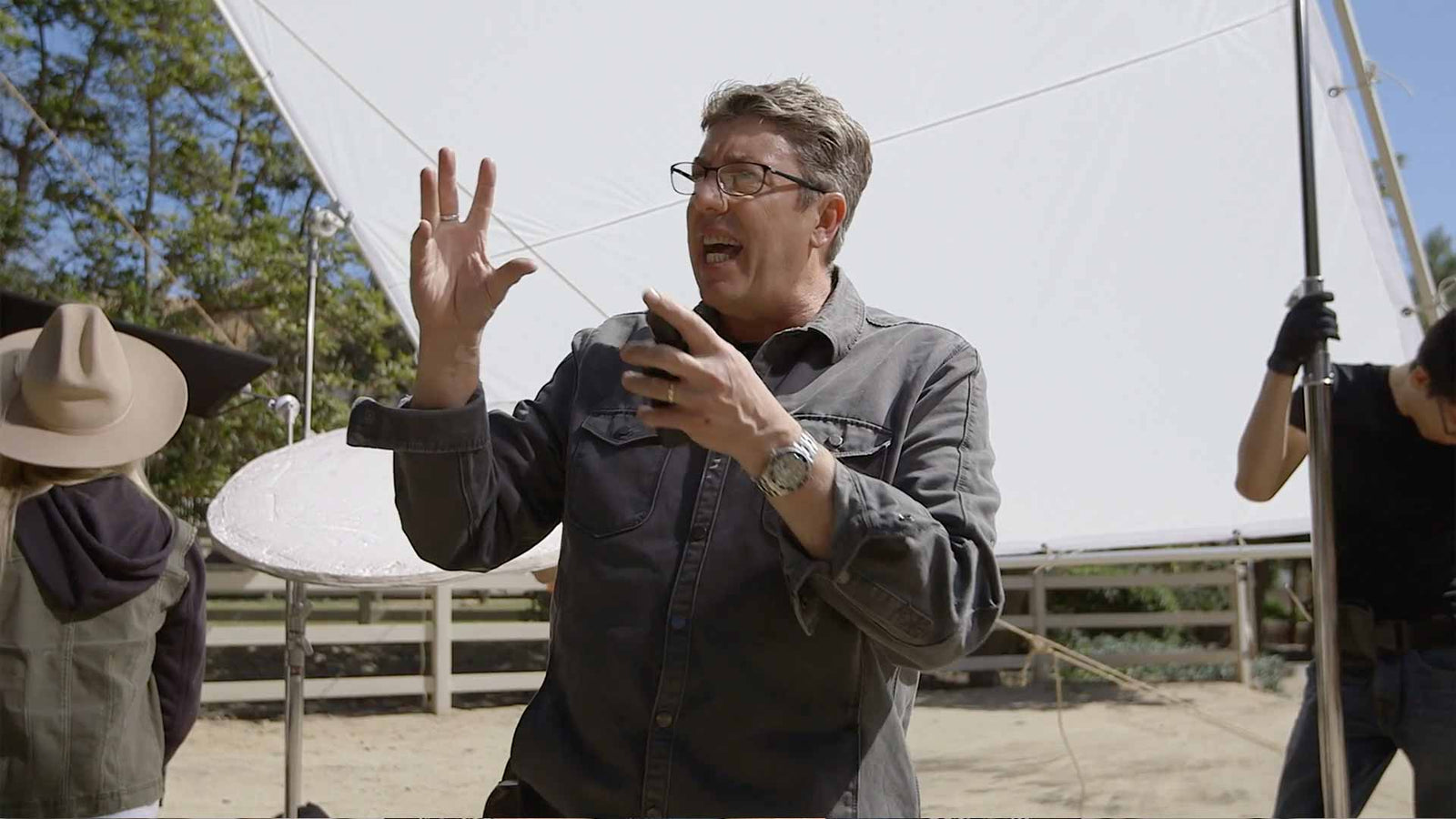 大师课程:情绪基调电影短片室内片场场景灯光打光照明摄影全流程课程 , 第9张-素材湾丨精选海外优质设计素材资源 大师课程:情绪基调电影短片室内片场场景灯光打光照明摄影全流程课程 , sucaiwan.com