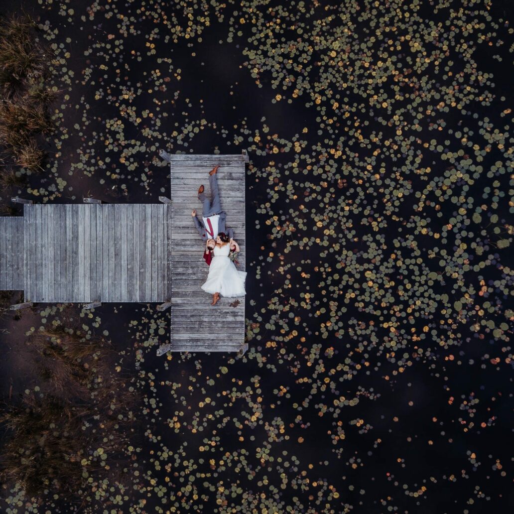 电影外观温暖蓝色调婚礼照片调色Lightroom预设 Sven Malojlo – SMAL WILD PRESETS 插件预设 第18张-素材湾丨精选海外优质设计素材资源 电影外观温暖蓝色调婚礼照片调色Lightroom预设 Sven Malojlo – SMAL WILD PRESETS 插件预设 sucaiwan.com