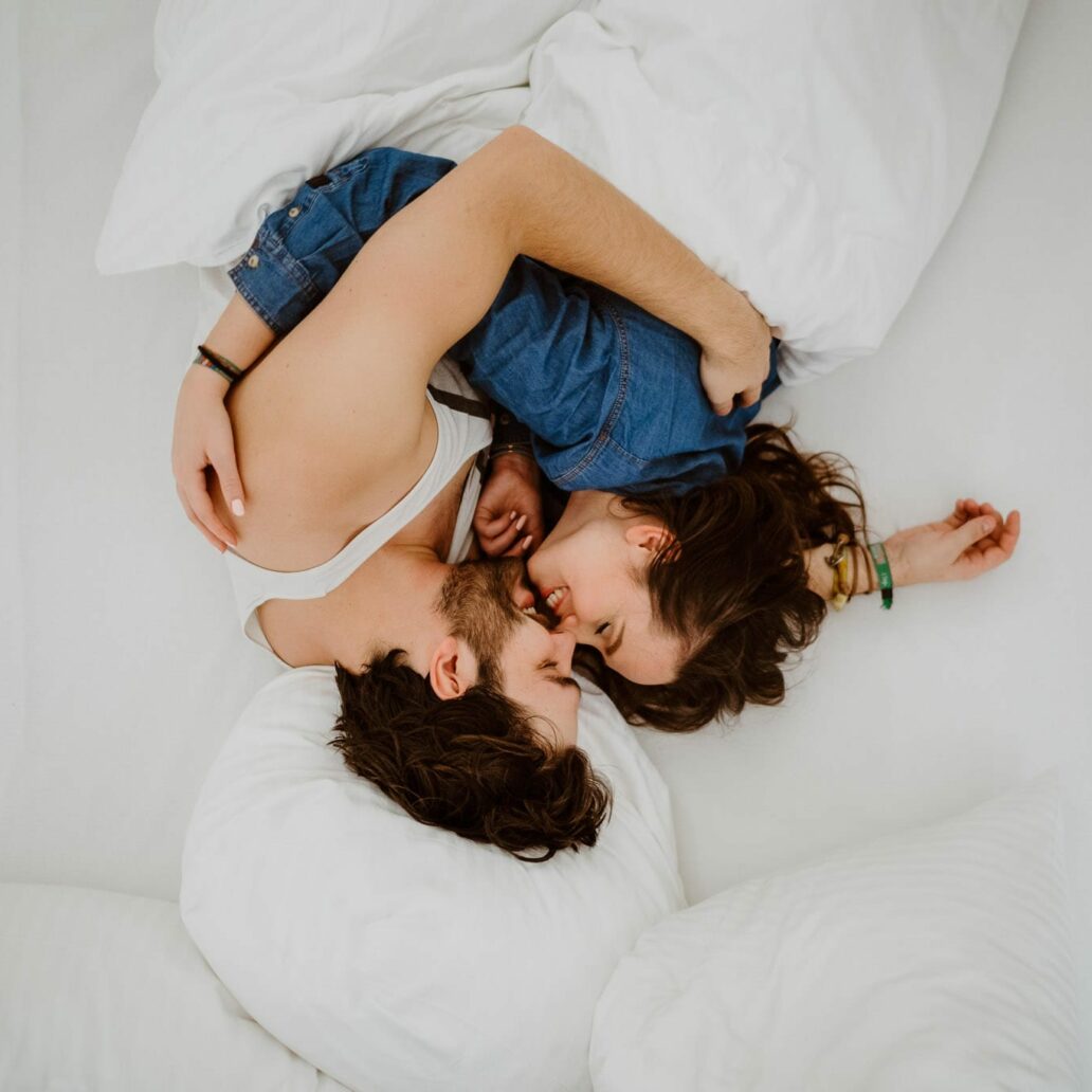 电影外观温暖蓝色调婚礼照片调色Lightroom预设 Sven Malojlo – SMAL WILD PRESETS 插件预设 第19张-素材湾丨精选海外优质设计素材资源 电影外观温暖蓝色调婚礼照片调色Lightroom预设 Sven Malojlo – SMAL WILD PRESETS 插件预设 sucaiwan.com