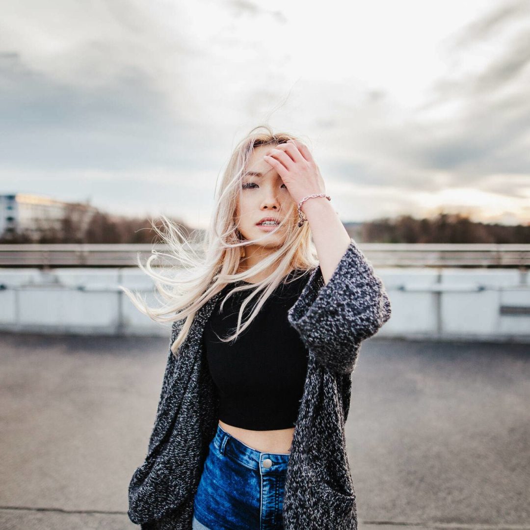 真实活力温暖色调橙色情侣婚礼照片调色Lightroom预设 Sven Malojlo – Unblemished Presets and Helpers 插件预设 第10张-素材湾丨精选海外优质设计素材资源 真实活力温暖色调橙色情侣婚礼照片调色Lightroom预设 Sven Malojlo – Unblemished Presets and Helpers 插件预设 sucaiwan.com