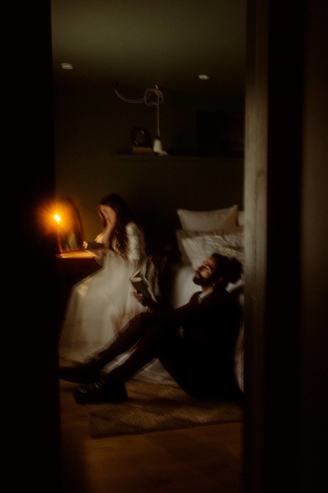 情绪化沙红色浅绿色婚礼照片调色工具Lightroom预设 Archipelago Quest 39 – Driftwood 插件预设 第8张-素材湾丨精选海外优质设计素材资源 情绪化沙红色浅绿色婚礼照片调色工具Lightroom预设 Archipelago Quest 39 – Driftwood 插件预设 sucaiwan.com