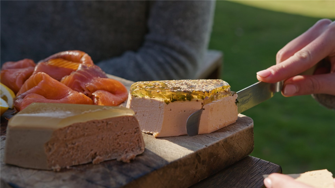 Juan Melara BMPCC 6K转阿莱Powergrade调色节点+LUT预设包 (完全兼容Gen5)P6K2ALEXA Powergrade And Luts v2 (Gen5) 插件预设 第2张-素材湾丨精选海外优质设计素材资源 Juan Melara BMPCC 6K转阿莱Powergrade调色节点+LUT预设包 (完全兼容Gen5)P6K2ALEXA Powergrade And Luts v2 (Gen5) 插件预设 sucaiwan.com