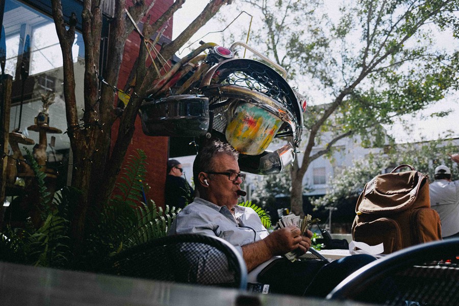 GxAce 24个世嘉日落波黄昏暗色调弱光扫街电影仿真LR预设包 Lightroom Preset Pack 01 插件预设 第8张-素材湾丨精选海外优质设计素材资源 GxAce 24个世嘉日落波黄昏暗色调弱光扫街电影仿真LR预设包 Lightroom Preset Pack 01 插件预设 sucaiwan.com