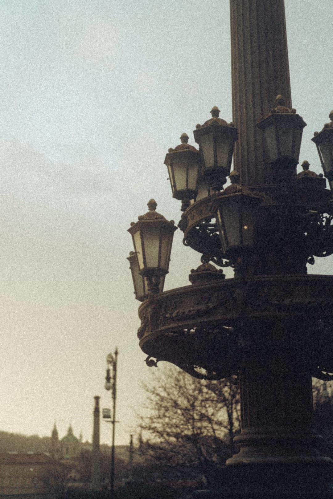 复古朦胧暖色调电影质感胶片颗粒效果模拟婚礼照片调色Lightroom预设包 Legacy Presets – Nostalgia 插件预设 第10张-素材湾丨精选海外优质设计素材资源 复古朦胧暖色调电影质感胶片颗粒效果模拟婚礼照片调色Lightroom预设包 Legacy Presets – Nostalgia 插件预设 sucaiwan.com