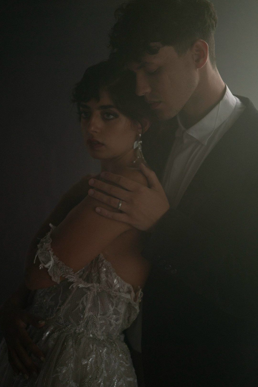 复古朦胧暖色调电影质感胶片颗粒效果模拟婚礼照片调色Lightroom预设包 Legacy Presets – Nostalgia 插件预设 第50张-素材湾丨精选海外优质设计素材资源 复古朦胧暖色调电影质感胶片颗粒效果模拟婚礼照片调色Lightroom预设包 Legacy Presets – Nostalgia 插件预设 sucaiwan.com