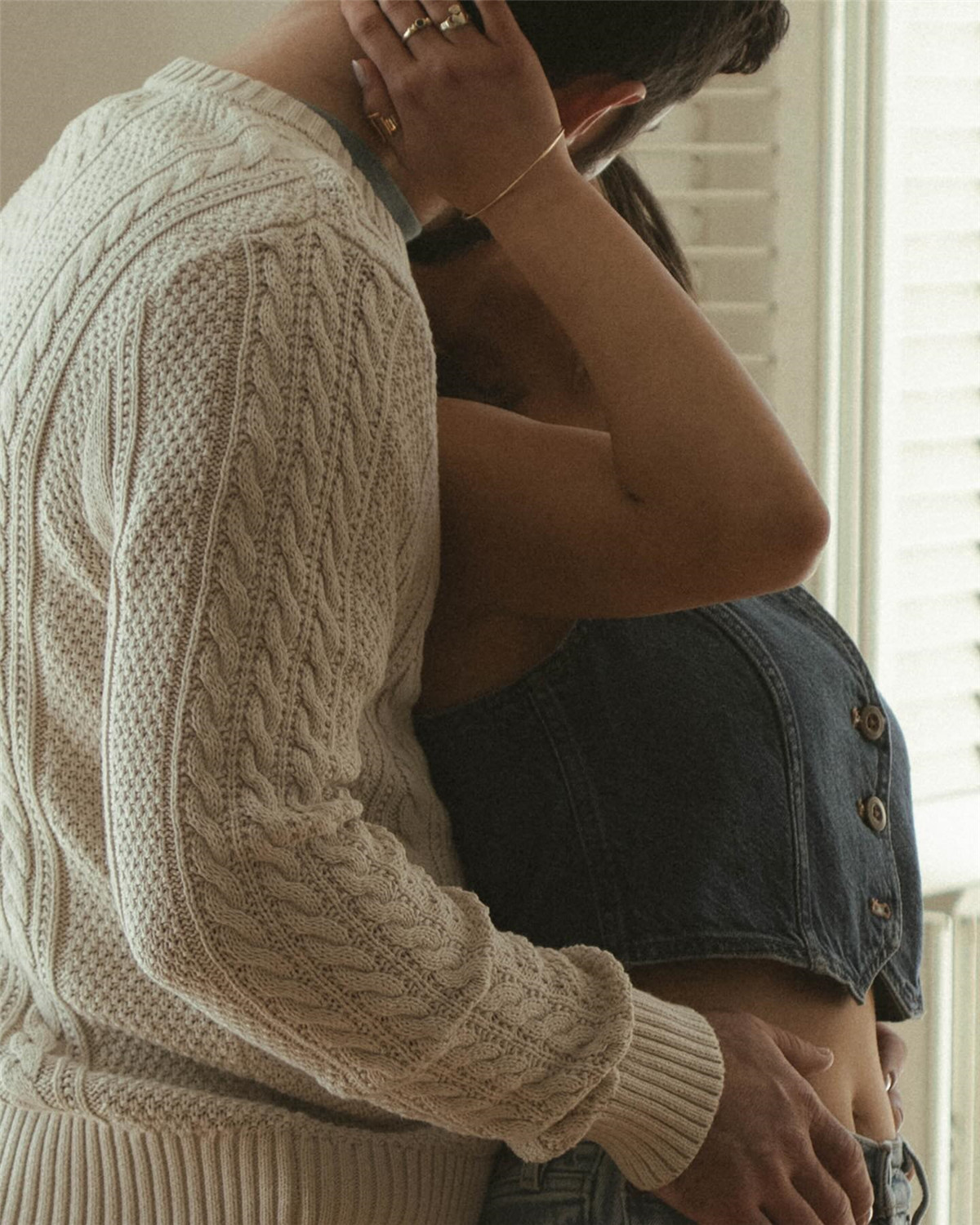 复古棕色褐色浪漫色调旅拍人像摄影照片调色LR预设 Erika Brooke - Bones Presets 插件预设 sucaiwan.com