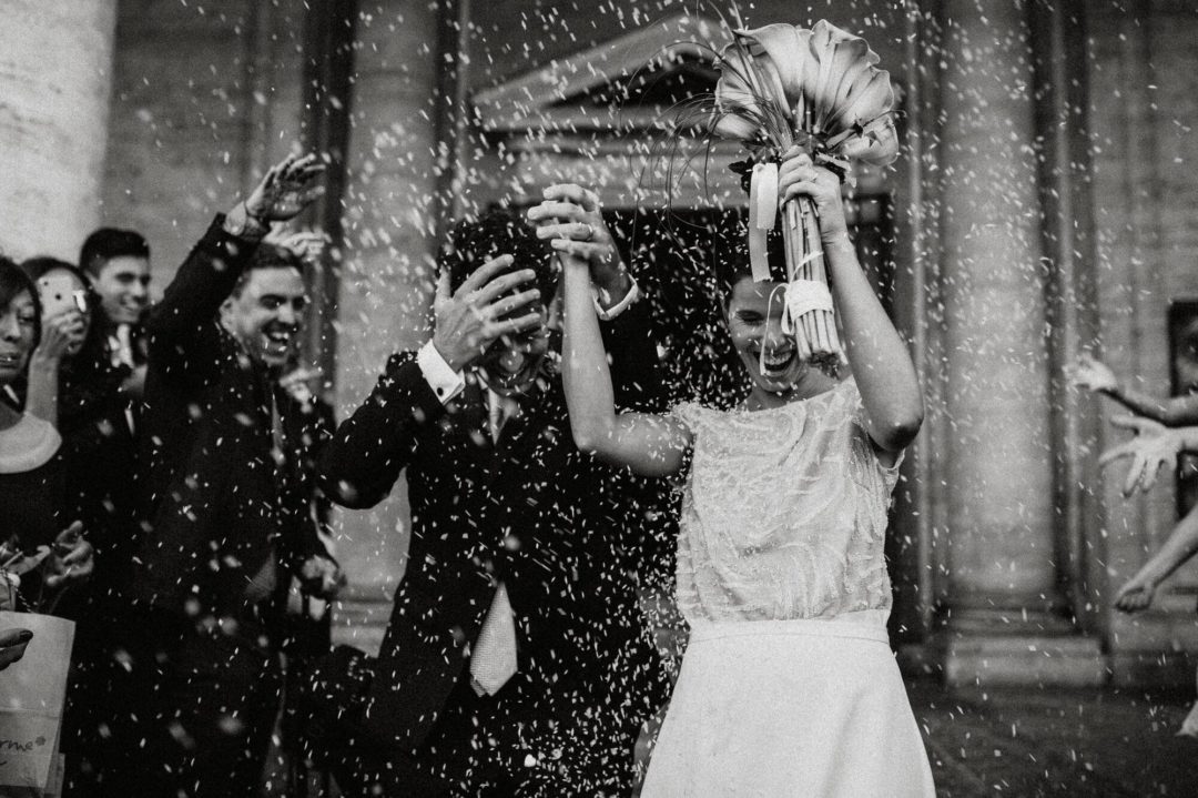 真实情绪化柔和暖色橙色黑白色调婚礼照片调色Lightroom预设包 Legacy Presets – Francesca Angrisano – Poetico 插件预设 第26张-素材湾丨精选海外优质设计素材资源 真实情绪化柔和暖色橙色黑白色调婚礼照片调色Lightroom预设包 Legacy Presets – Francesca Angrisano – Poetico 插件预设 sucaiwan.com