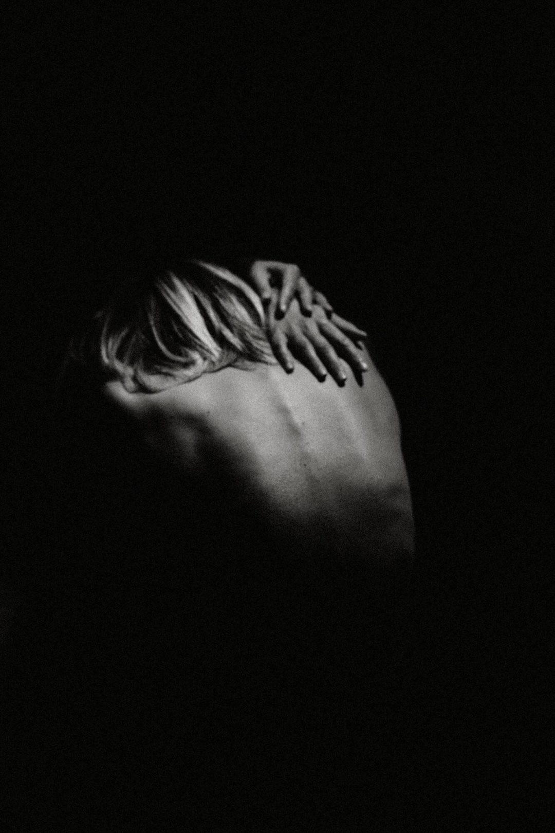 真实情绪化柔和暖色橙色黑白色调婚礼照片调色Lightroom预设包 Legacy Presets – Francesca Angrisano – Poetico 插件预设 第27张-素材湾丨精选海外优质设计素材资源 真实情绪化柔和暖色橙色黑白色调婚礼照片调色Lightroom预设包 Legacy Presets – Francesca Angrisano – Poetico 插件预设 sucaiwan.com