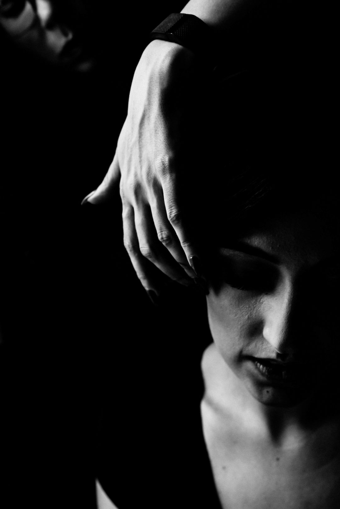 复古电影外观温暖黑白色调灰色调婚礼肖像照片调色Lightroom预设 Legacy Presets – Cafa Liu – Cafastyle 插件预设 第18张-素材湾丨精选海外优质设计素材资源 复古电影外观温暖黑白色调灰色调婚礼肖像照片调色Lightroom预设 Legacy Presets – Cafa Liu – Cafastyle 插件预设 sucaiwan.com