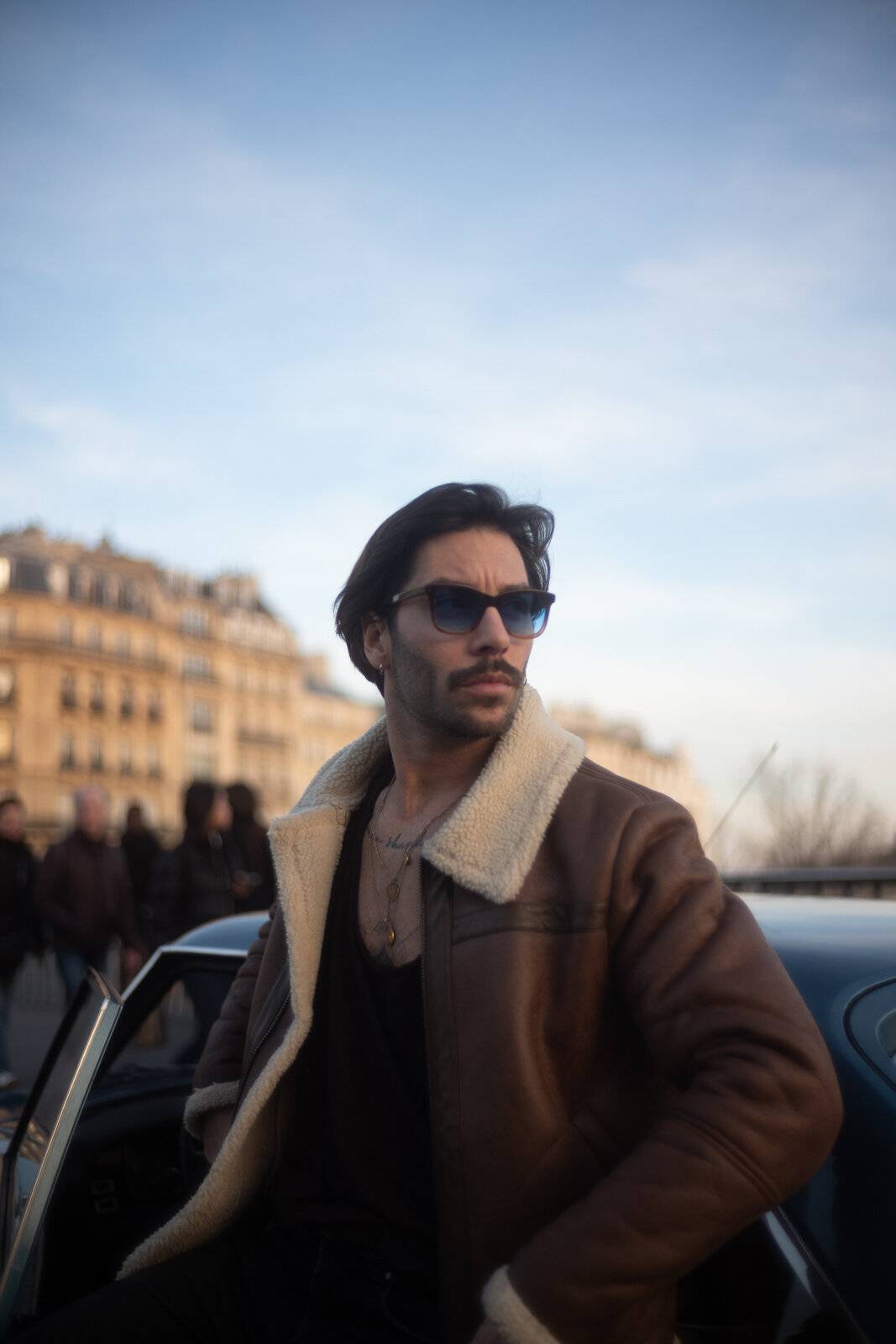 复古优雅黑白色单色城市街拍肖像照片调色Lightroom预设 André Josselin – MAISON NOIR PRESET COLLECTION 插件预设 第11张-素材湾丨精选海外优质设计素材资源 复古优雅黑白色单色城市街拍肖像照片调色Lightroom预设 André Josselin – MAISON NOIR PRESET COLLECTION 插件预设 sucaiwan.com