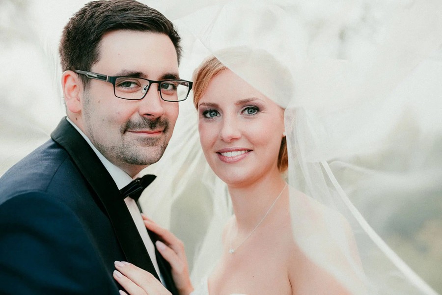 复古电影外观绿色洋红色调婚礼户外摄影照片调色Lightroom&PS预设包 Sven Malojlo – SMAL ROSE PRESETS 插件预设 第18张-素材湾丨精选海外优质设计素材资源 复古电影外观绿色洋红色调婚礼户外摄影照片调色Lightroom&PS预设包 Sven Malojlo – SMAL ROSE PRESETS 插件预设 sucaiwan.com