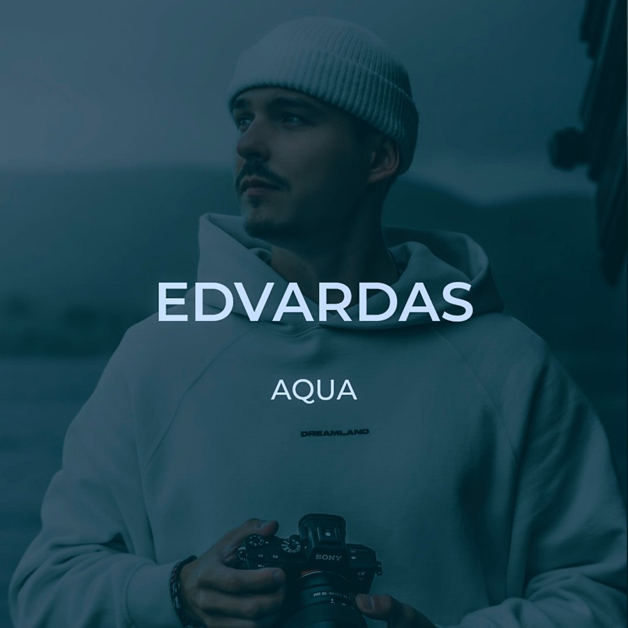 电影美学柯达/富士胶片模拟蓝绿色低色彩饱和度照片调色Lightroom预设 Tone Fuentes – Edit-Like V3 Desktop & Mobile Pack | 27+ Premium Presets 插件预设 第4张-素材湾丨精选海外优质设计素材资源 电影美学柯达/富士胶片模拟蓝绿色低色彩饱和度照片调色Lightroom预设 Tone Fuentes – Edit-Like V3 Desktop & Mobile Pack | 27+ Premium Presets 插件预设 sucaiwan.com