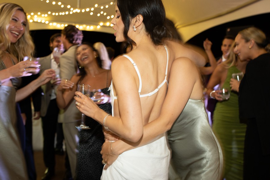 永恒奢华电影质感温暖黑白色调婚礼肖像摄影照片调色Lightroom预设 Tessa Shannon – Complete Pack 插件预设 sucaiwan.com