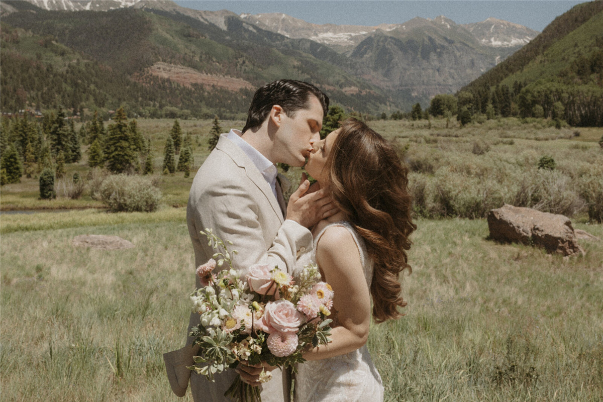 怀旧电影美感人像摄影LR调色预设 Brooke Nalani Presets , sucaiwan.com