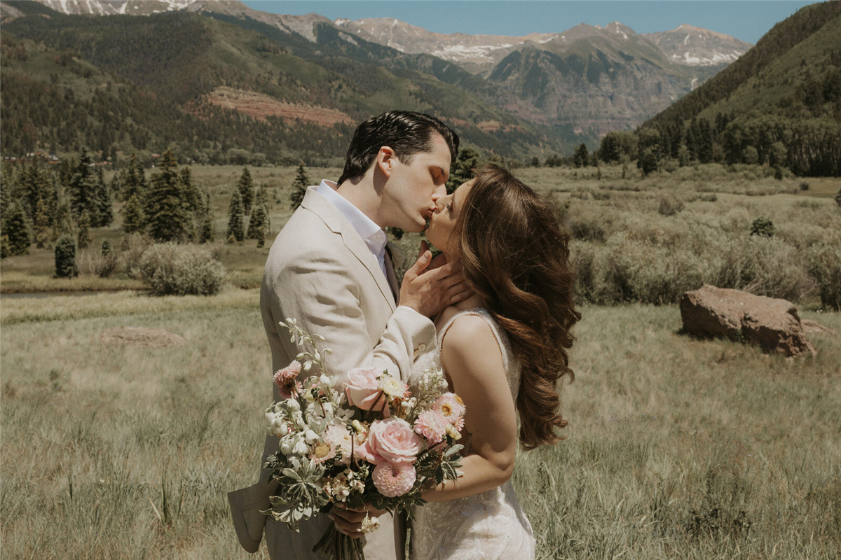 怀旧电影美感人像摄影LR调色预设 Brooke Nalani Presets , sucaiwan.com