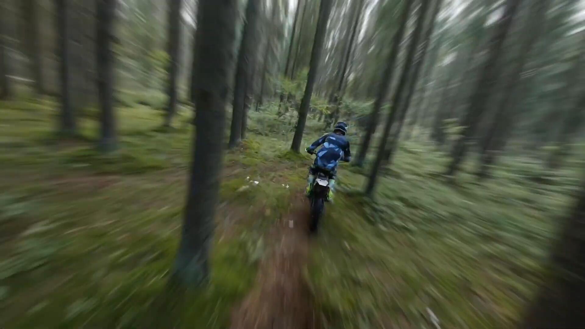 FCPX/AE/PR插件：逼真智能动作运动模糊变焦景深效果 Smart Blur , sucaiwan.com