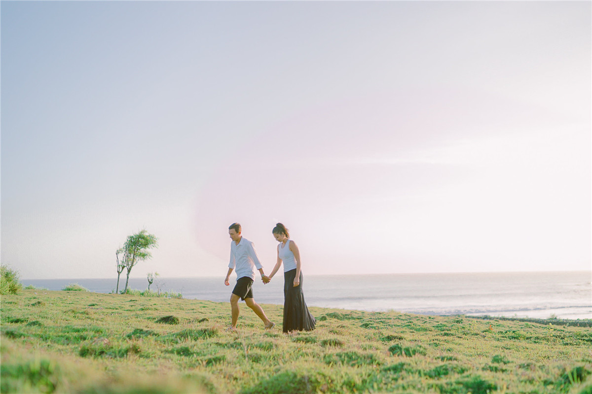 经典胶片日系风格小清新滨田英明婚礼旅拍人像摄影调色LR预设 The Visual Poets | Nostalgia , 第9张-素材湾丨精选海外优质设计素材资源 经典胶片日系风格小清新滨田英明婚礼旅拍人像摄影调色LR预设 The Visual Poets | Nostalgia , sucaiwan.com