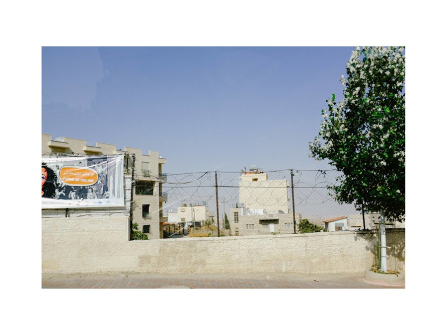 专业富士Fuji Pro 400H胶片模拟彩色负片风景照片调色Lightroom预设 Fuji Pro 400H Presets for Lightroom 插件预设 第4张-素材湾丨精选海外优质设计素材资源 专业富士Fuji Pro 400H胶片模拟彩色负片风景照片调色Lightroom预设 Fuji Pro 400H Presets for Lightroom 插件预设 sucaiwan.com