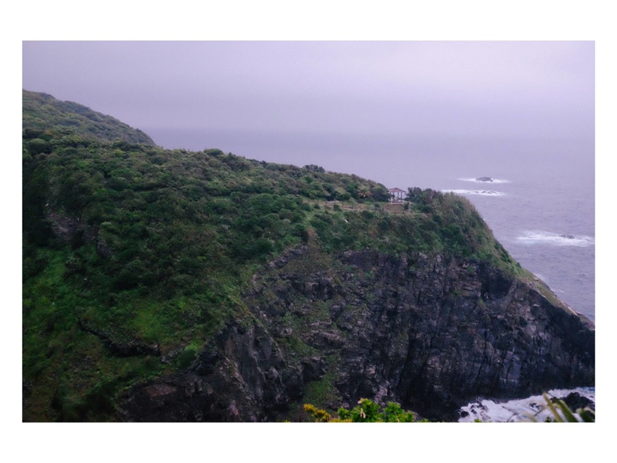 专业富士Fuji Pro 400H胶片模拟彩色负片风景照片调色Lightroom预设 Fuji Pro 400H Presets for Lightroom 插件预设 第7张-素材湾丨精选海外优质设计素材资源 专业富士Fuji Pro 400H胶片模拟彩色负片风景照片调色Lightroom预设 Fuji Pro 400H Presets for Lightroom 插件预设 sucaiwan.com