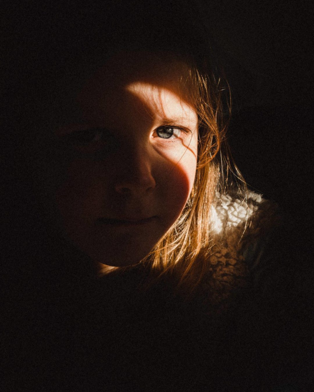 Jamie Windsor 电影风格颗粒晕影效果照片调色Lightroom预设包 JW Presets 3.2 – Kodak Potra 插件预设 第20张-素材湾丨精选海外优质设计素材资源 Jamie Windsor 电影风格颗粒晕影效果照片调色Lightroom预设包 JW Presets 3.2 – Kodak Potra 插件预设 sucaiwan.com