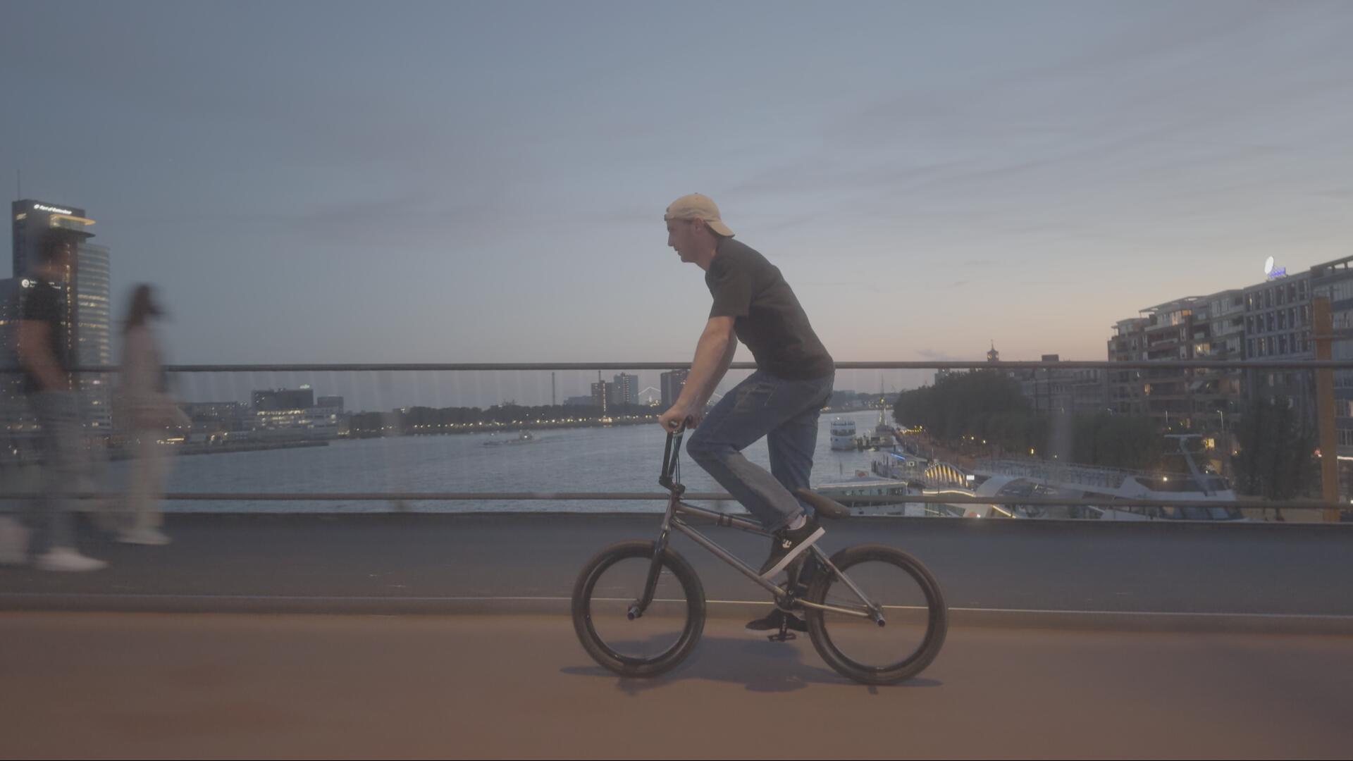 经典胶片柯达Kodak 2383电影感色彩光晕胶片模拟仿真达芬奇节点树 CLASS FILM EMULATION NODE TREE 插件预设 第10张-素材湾丨精选海外优质设计素材资源 经典胶片柯达Kodak 2383电影感色彩光晕胶片模拟仿真达芬奇节点树 CLASS FILM EMULATION NODE TREE 插件预设 sucaiwan.com