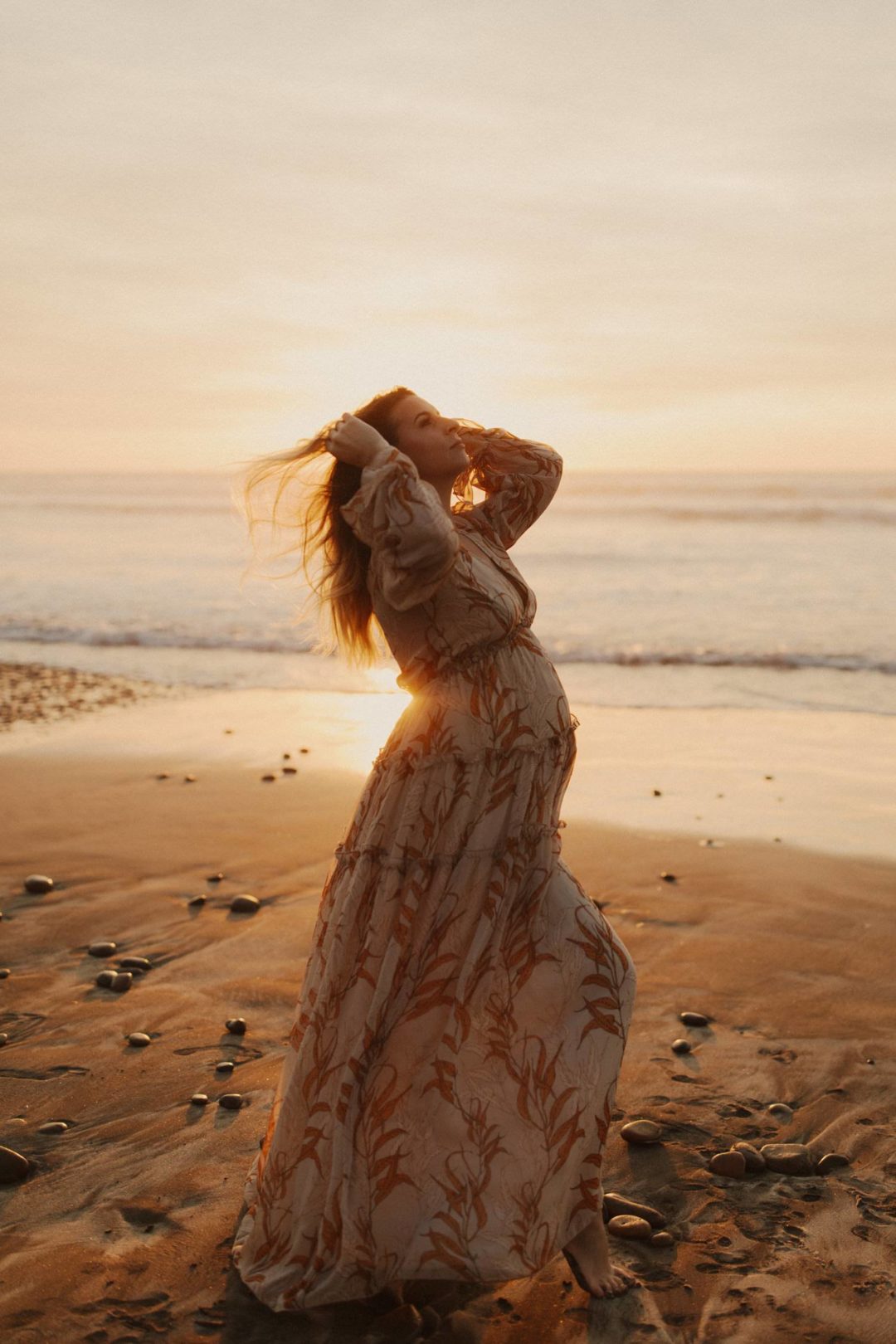 经典永恒情绪化温暖金色色调情侣婚礼照片调色Lightroom预设 G-Presets – Grace Troutman – Golden 插件预设 第11张-素材湾丨精选海外优质设计素材资源 经典永恒情绪化温暖金色色调情侣婚礼照片调色Lightroom预设 G-Presets – Grace Troutman – Golden 插件预设 sucaiwan.com