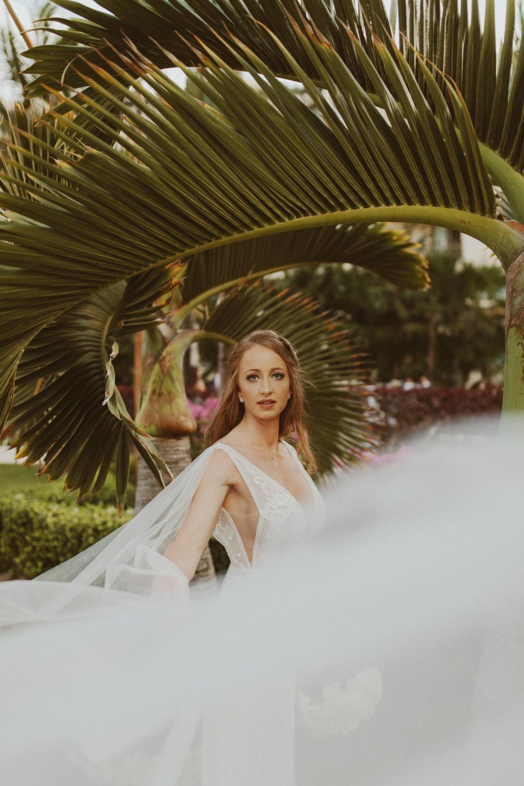 经典永恒情绪化温暖金色色调情侣婚礼照片调色Lightroom预设 G-Presets – Grace Troutman – Golden 插件预设 第27张-素材湾丨精选海外优质设计素材资源 经典永恒情绪化温暖金色色调情侣婚礼照片调色Lightroom预设 G-Presets – Grace Troutman – Golden 插件预设 sucaiwan.com