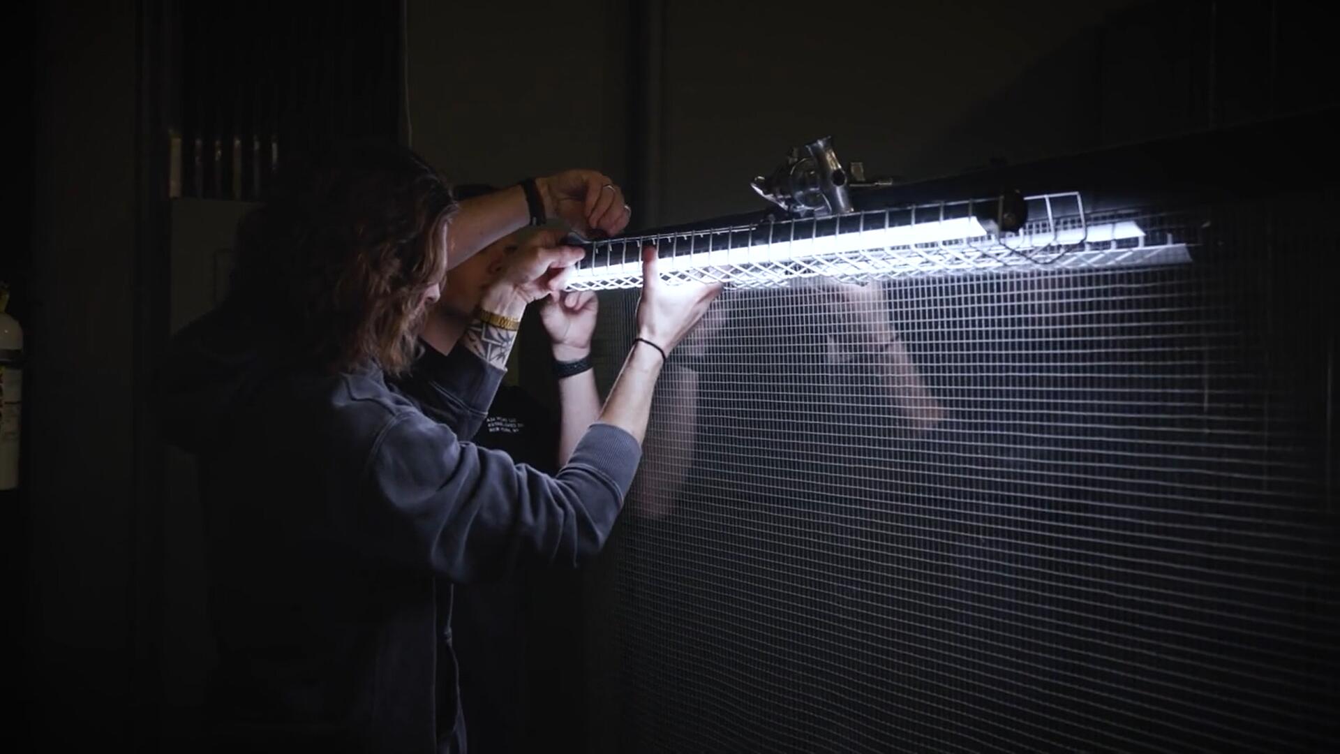 大师课程:全新室内外片场电影级短片场景灯光照明打光摄影全流程课程 Full Time Filmmaker – Lighting Mastery with Brady Bessette 设计教程 第12张-素材湾丨精选海外优质设计素材资源 大师课程:全新室内外片场电影级短片场景灯光照明打光摄影全流程课程 Full Time Filmmaker – Lighting Mastery with Brady Bessette 设计教程 sucaiwan.com