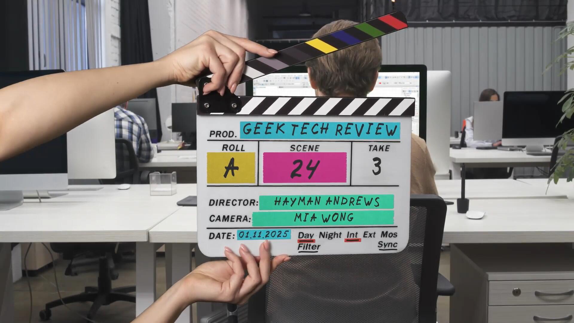 PR模板：剧组必备场记板导演开拍打板开场动画模板 可修改文字 , sucaiwan.com